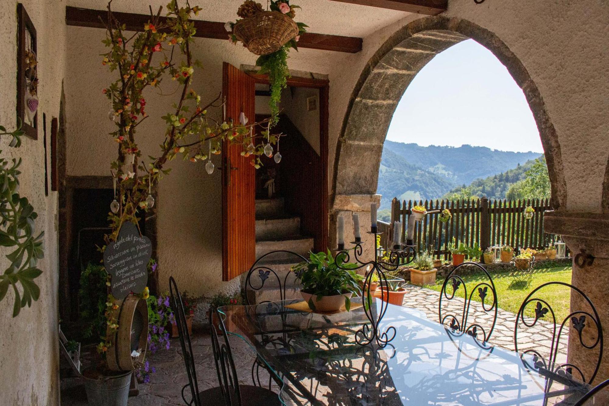 Bed and Breakfast A Casa Di Gianni E Mari Vestone Exteriér fotografie
